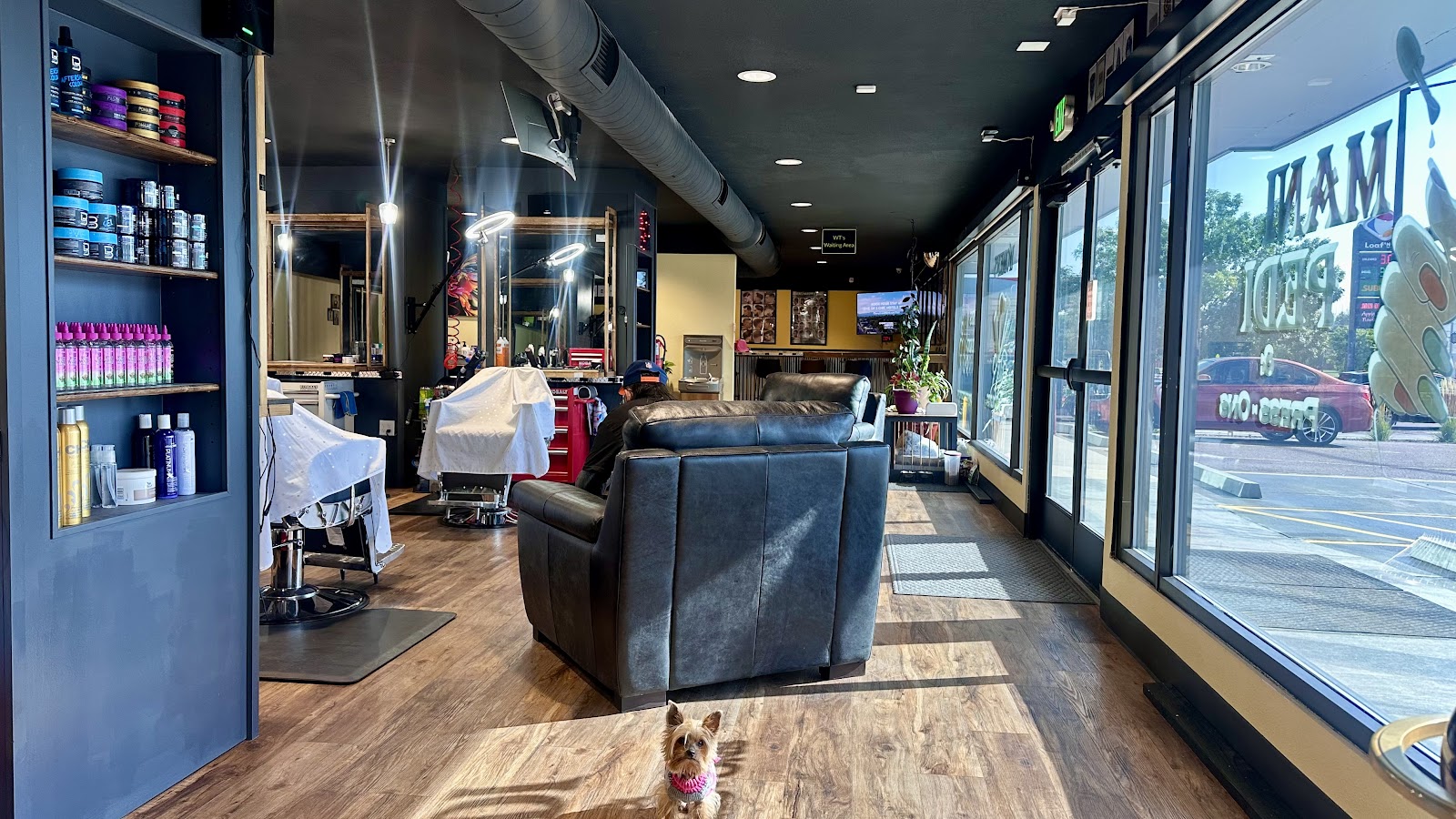 WT's Military Cuts Salon and Nails logo